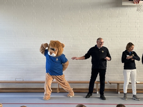 leselower2.jpg leselower2.jpg