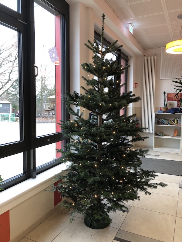 nikolaus-3.jpg nikolaus-3.jpg