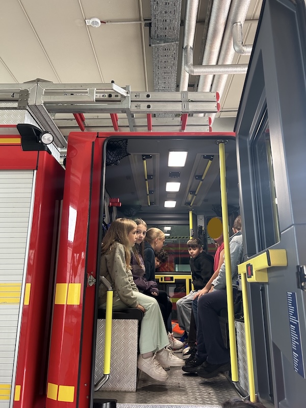 feuerwehr-4b_2.jpg