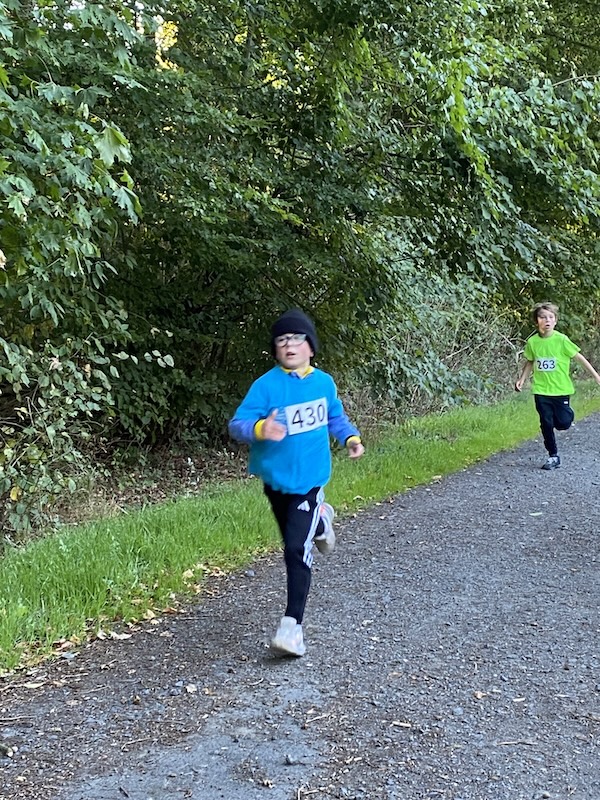 waldlauf2.jpg waldlauf2.jpg